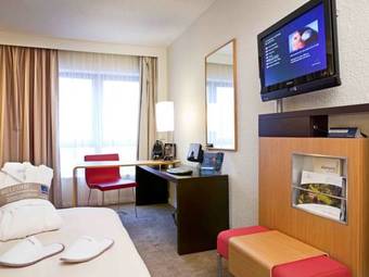 Hotel Novotel Survilliers Saint Witz