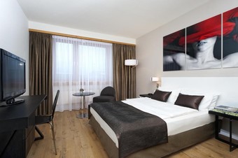 Hotel Wyndham Stuttgart Airport Messe