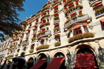 Hotel Plaza Athenee