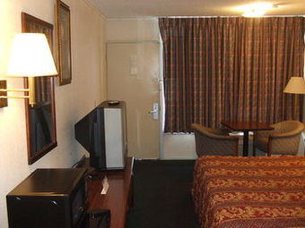 Motel Travelodge Opelika