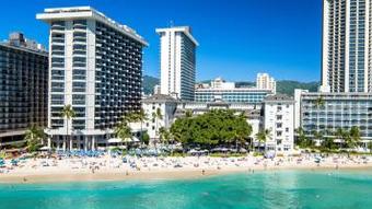 Hotel Moana Surfrider, A Westin Resort