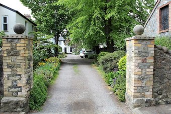 Victorian House Close To Stadium