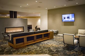 Doubletree By Hilton Hotel Wichita Airport