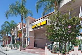 Motel Super 8 By Wyndham North Hollywood