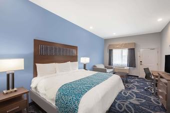 Hotel Baymont By Wyndham Houston Hobby Airport