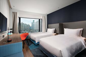 Holiday Inn Express Shenzhen Dongmen, An Ihg Hotel