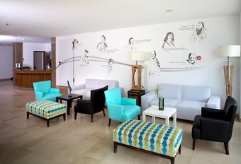 Carvi Beach Hotel