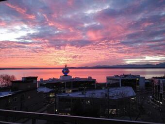 Apartamento Top Floor Water View Oasis Near Space Needle & Waterfront