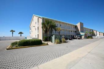 Aparthotel Crystal Sands Condominiums By Wyndham Vacation Rentals