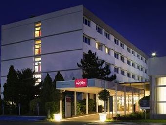 Hotel Mercure Paris Le Bourget