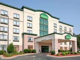 Hotel Wingate By Wyndham Charlotte Airport